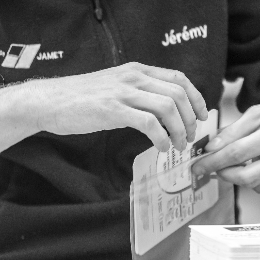 Impression et logistique multi-sites